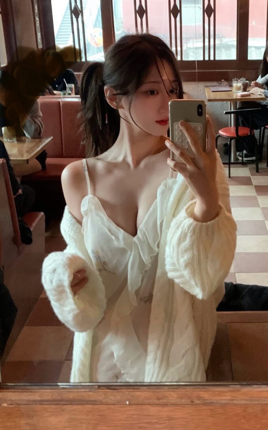 i1377888136.jpg