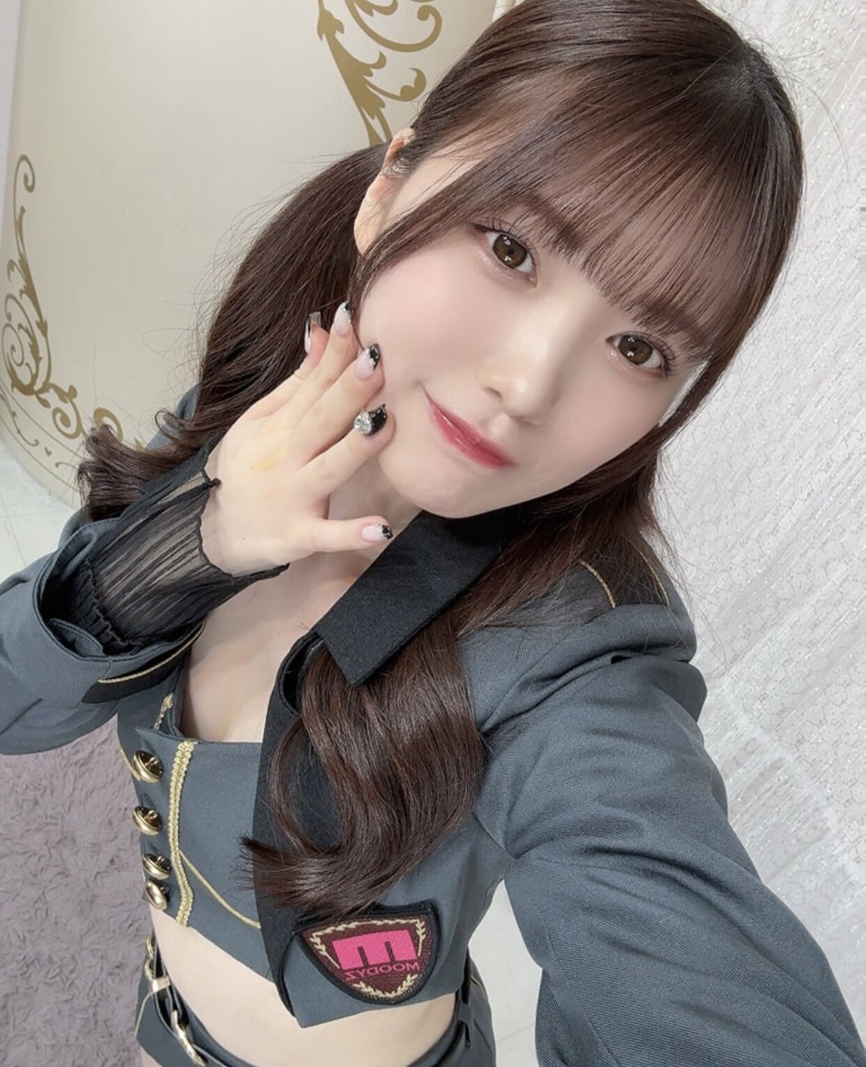 i1969634127.jpg