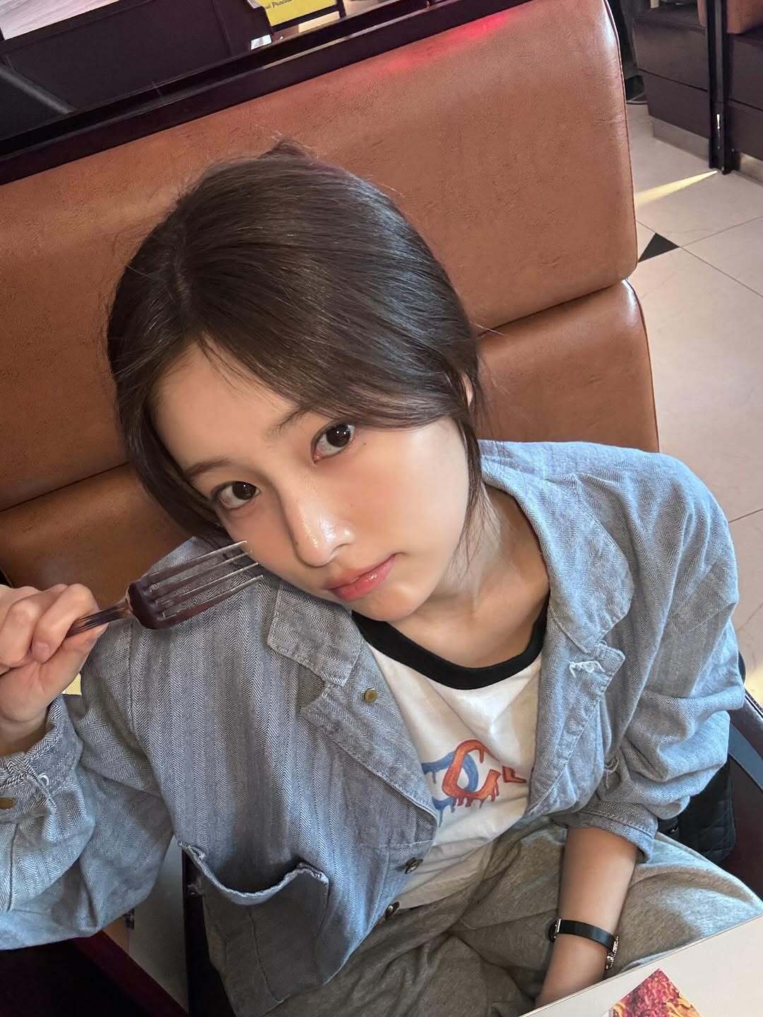 i1907245492.jpg